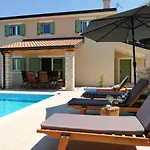 Villa Stella Juricani